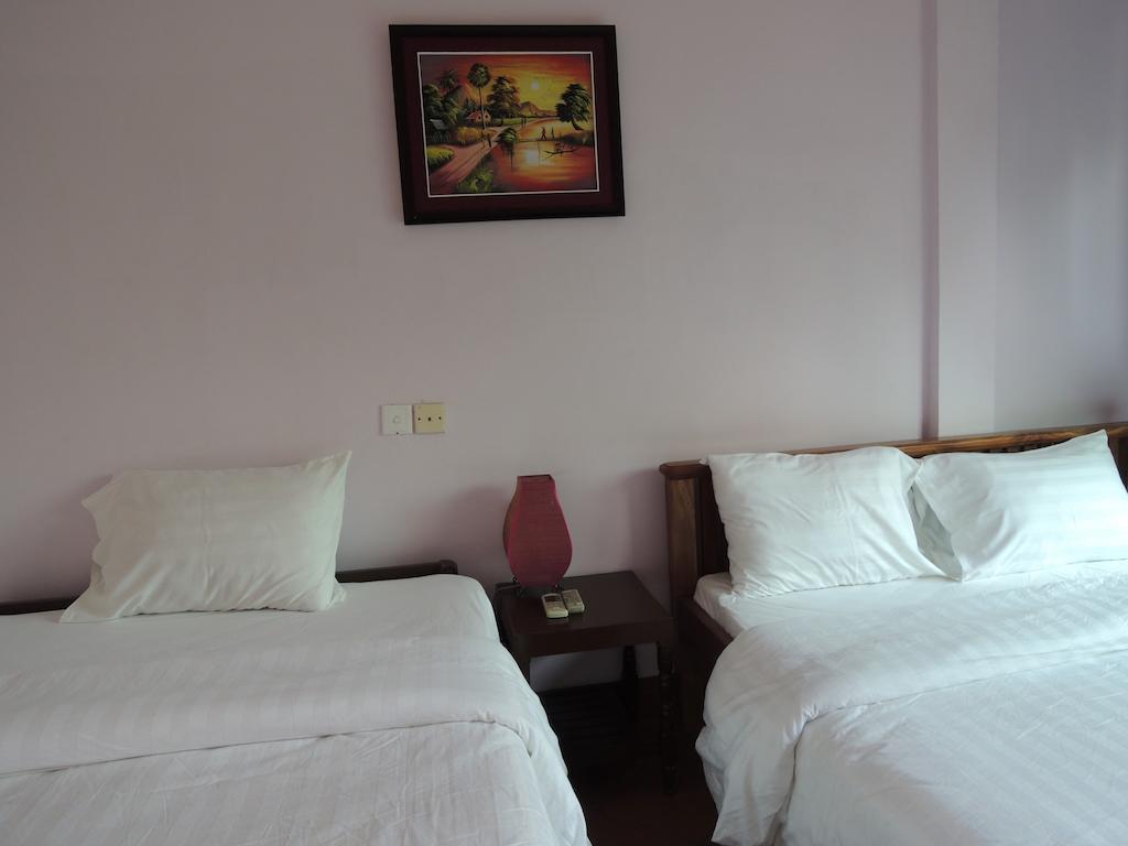 Elephant Blanc Phnom Penh Zewnętrze zdjęcie
