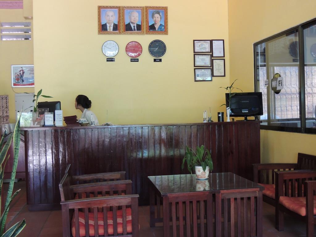 Elephant Blanc Phnom Penh Zewnętrze zdjęcie