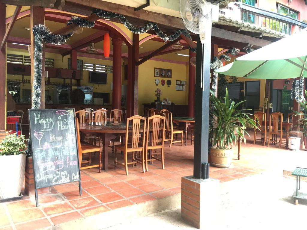 Elephant Blanc Phnom Penh Zewnętrze zdjęcie