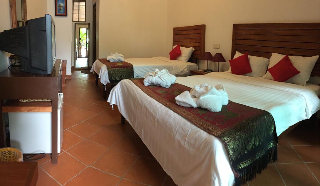 Elephant Blanc Phnom Penh Zewnętrze zdjęcie